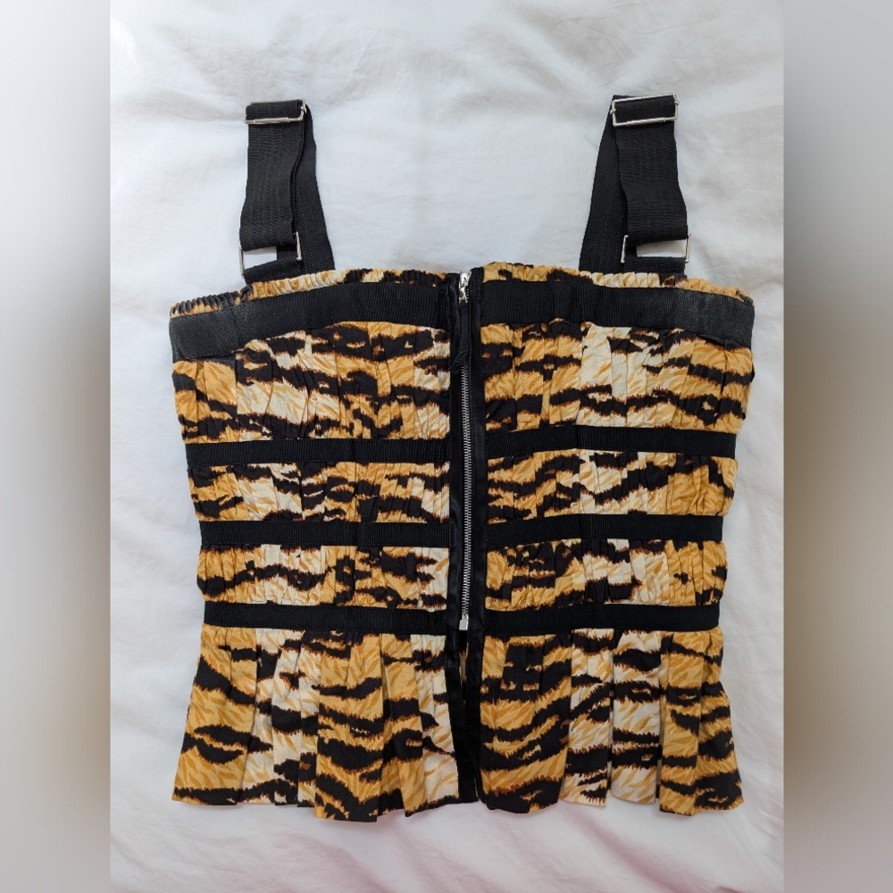 Dolce & Gabbana Leopard Crop Top With Adjustable Straps 44